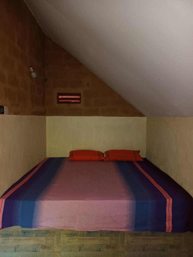 By The C' Cabanas Hikkaduwa Εξωτερικό φωτογραφία